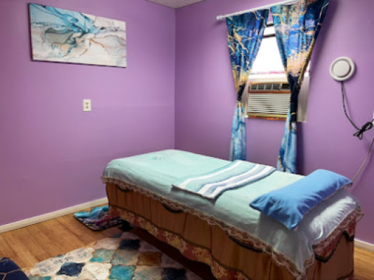 Alyssa Massage Spa
